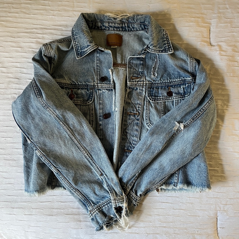 american eagle ripped jean jacket